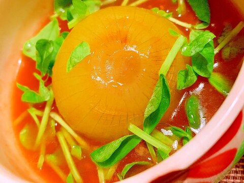丸ごと玉葱の中華風トマトあんかけ